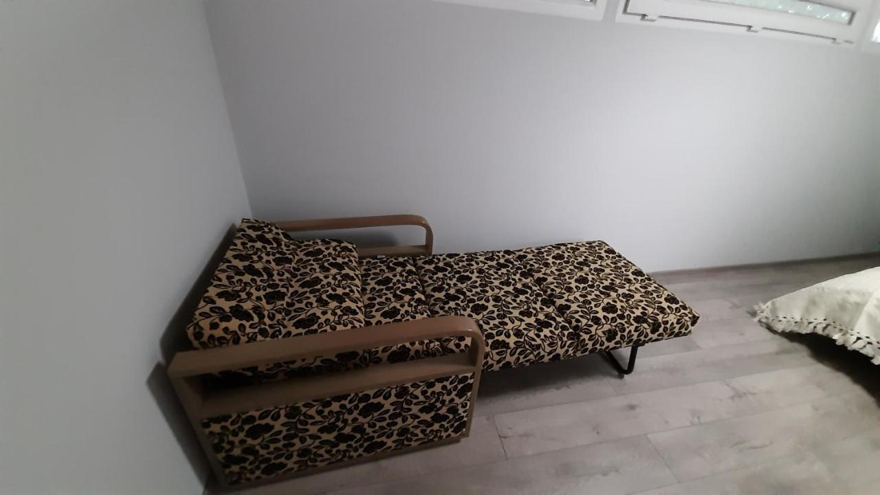 Victoria Guesthouse Kutaisi Exterior photo
